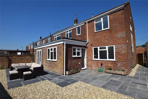 1 bedroom property to rent - Manor Road, Alton, Hampshire, GU34