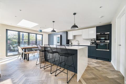 undefined, Radford Close, Farnham, Surrey, GU9