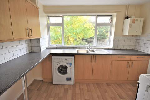57 Middlefield, Farnham, GU9 8QA