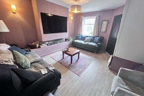 9 Bishop Gardens, Sheffield, S13 7EX