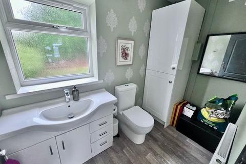 9 Bishop Gardens, Sheffield, S13 7EX