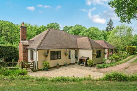 4 bedroom bungalow for sale, Whitmore Vale Road, Grayshott, Hindhead, Surrey, GU26