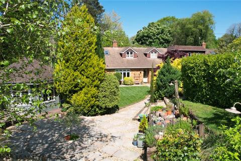 Bellavista Arford Common, Headley, Bordon, GU35 8DQ