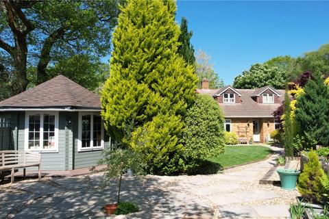 Bellavista Arford Common, Headley, Bordon, GU35 8DQ