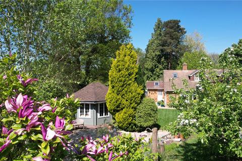 Bellavista Arford Common, Headley, Bordon, GU35 8DQ