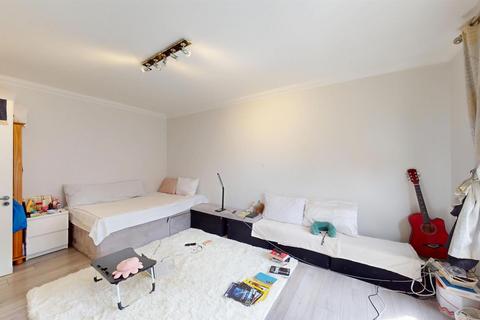 3 bedroom apartment for sale, Senior Street, Dartington House, London