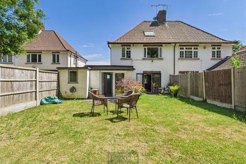 Orchard Avenue, Brentwood, Essex, CM13