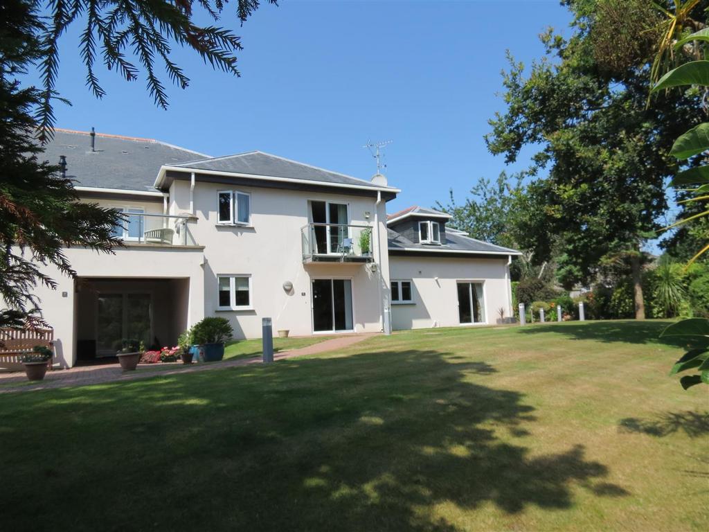 H3 OMmrx41k29w t B3we fg.jpg