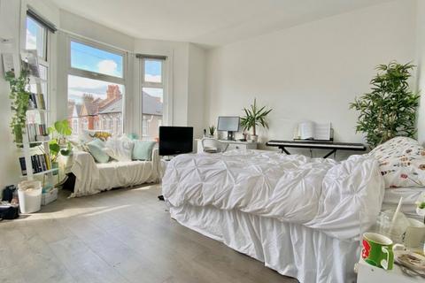 undefined, London SW17