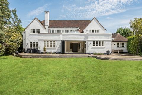 4 bedroom detached house for sale, High Park Avenue, East Horsley, KT24