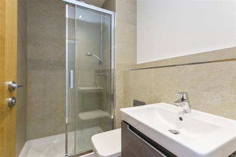 undefined, Ascot Corner, Ascot