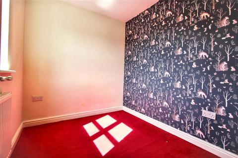 2a Lutterworth Drive, Adwick Le Street, Doncaster, DN6 7BX
