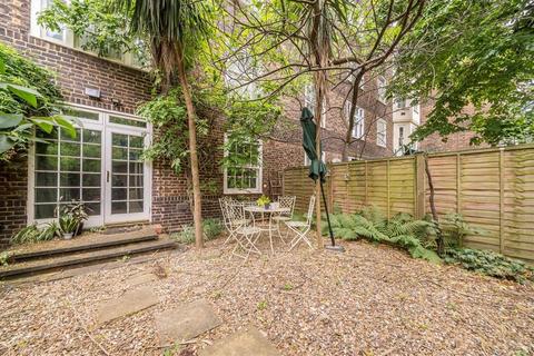 Flat 28, Arrowsmith House Tyers Street, London, SE11 5HA