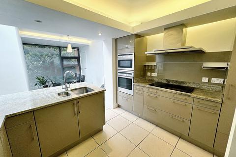 4 bedroom semi-detached house for sale, Simister Lane, Prestwich, M25