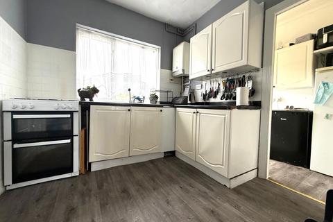 3 bedroom semi-detached house for sale, Lorina Road, Ramsgate CT12