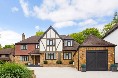4 bedroom detached house for sale, Valley Road, Rickmansworth, Hertfordshire, WD3