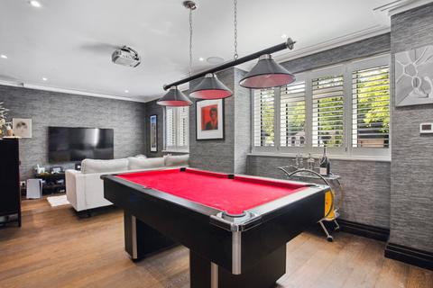 4 bedroom detached house for sale, Valley Road, Rickmansworth, Hertfordshire, WD3