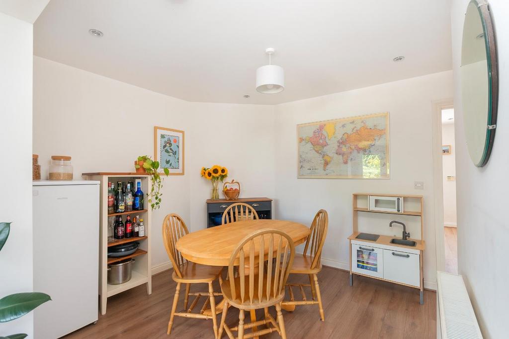 0 S4 RAV - Dining Room B.jpg