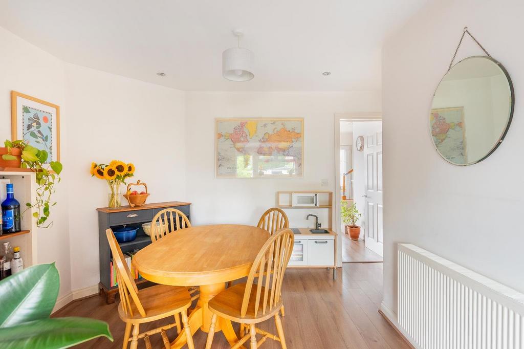 0 S4 RAV - Dining Room C.jpg