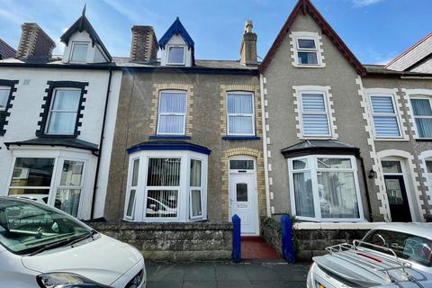 5 bedroom terraced house for sale, Victoria Street, Craig y Don, Llandudno