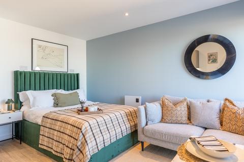 Studio to rent, Flat 413, Pall Mall Press, 34 Pall Mall