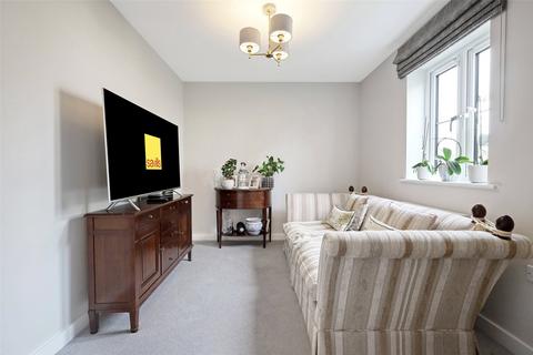 5 bedroom detached house for sale, Oaklands Close, Dunmow, Essex, CM6