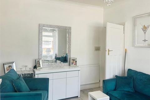 2 bedroom bungalow for sale, Broadfields Avenue, Cowes, Isle of Wight