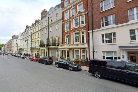 2 bedroom flat to rent, Hill Street, London W1J