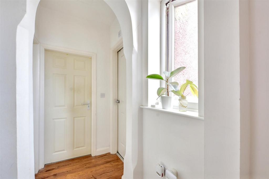 1st Floor Landing 1.jpeg