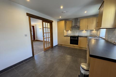 3 bedroom terraced house to rent, Bosorne Street, St. Just TR19