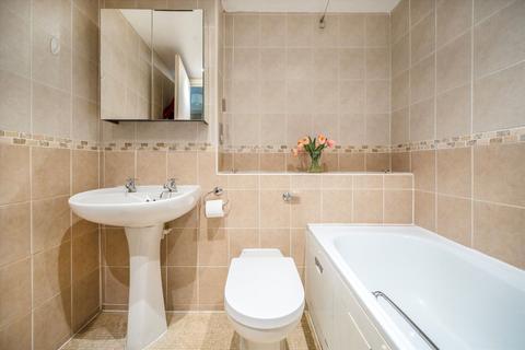 1 bedroom flat for sale, Asher Way, London E1W