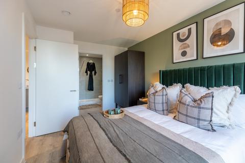 2 bedroom flat to rent, Flat 1702, Pall Mall Press, 34 Pall Mall