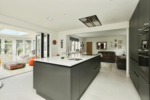 3 bedroom bungalow for sale, Lindrick Road, Worksop S81