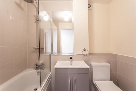 14 Hanover Place, London, E3 4QD