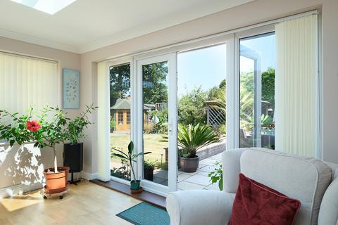 5 bedroom detached house for sale, Seabrook Close, Aldwick, Bognor Regis, West Sussex PO21