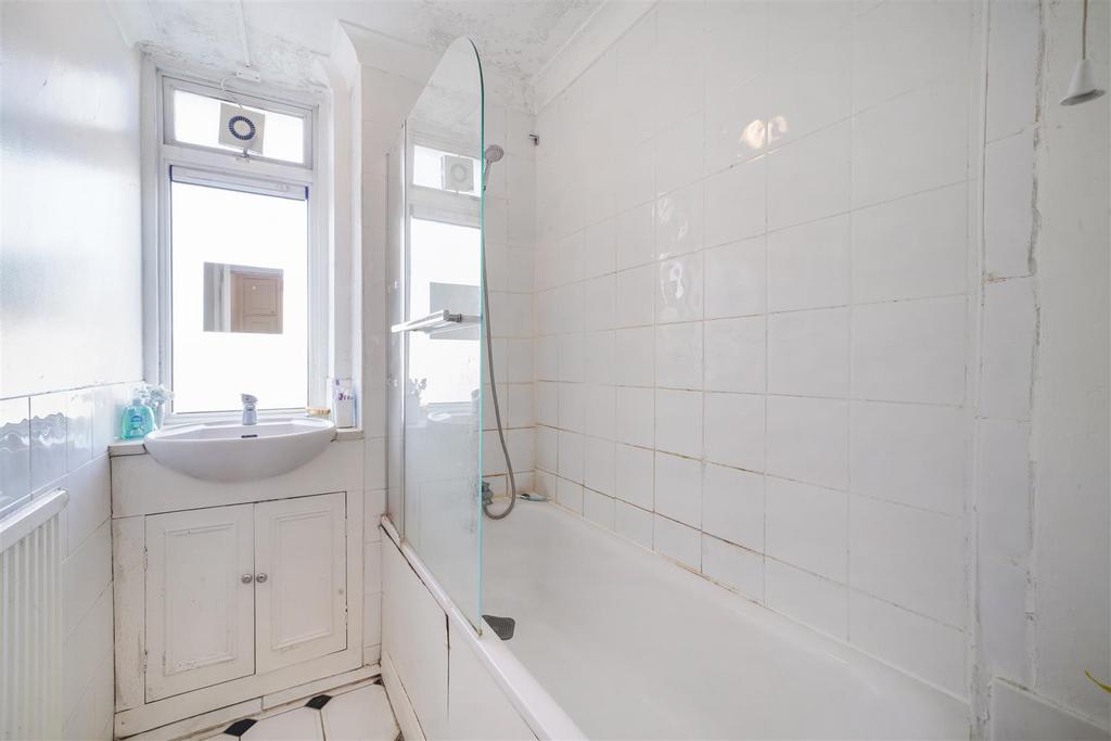 Flat 16, Farjeon House - Zzz H3 Ek PPn Srm1c1ny Kc.jpg