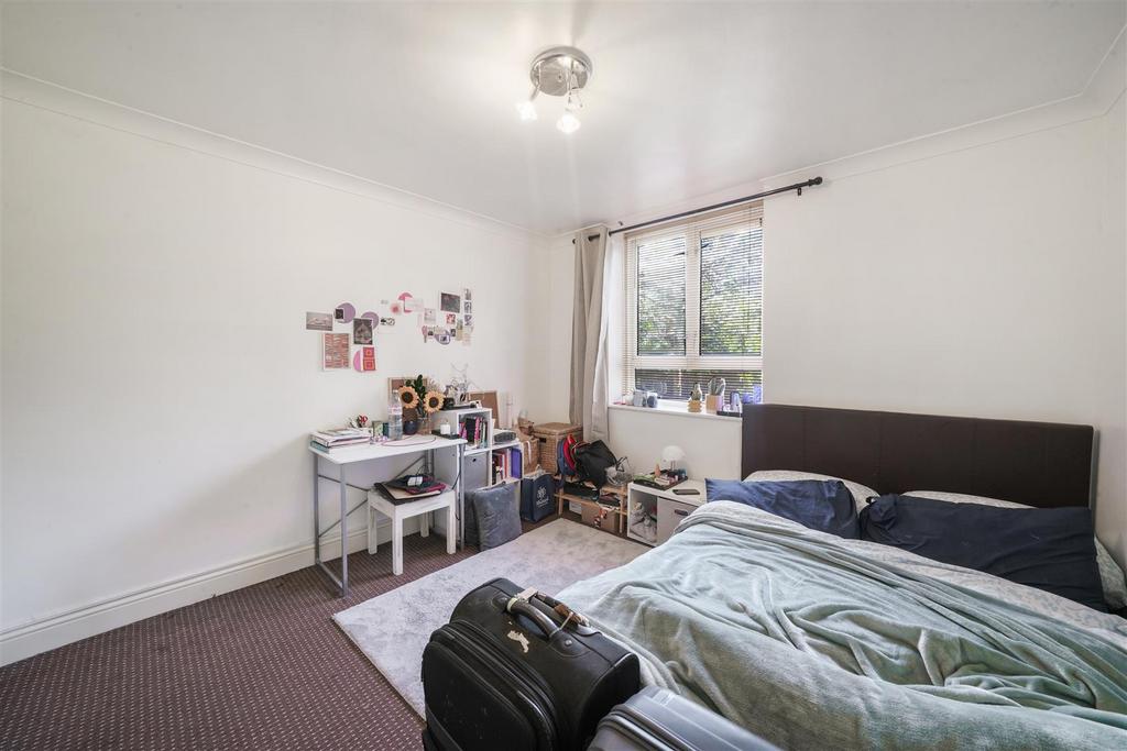 Flat 16, Farjeon House - Ruzz F2 F2 OYUt Z6b Rn ALw.jpg