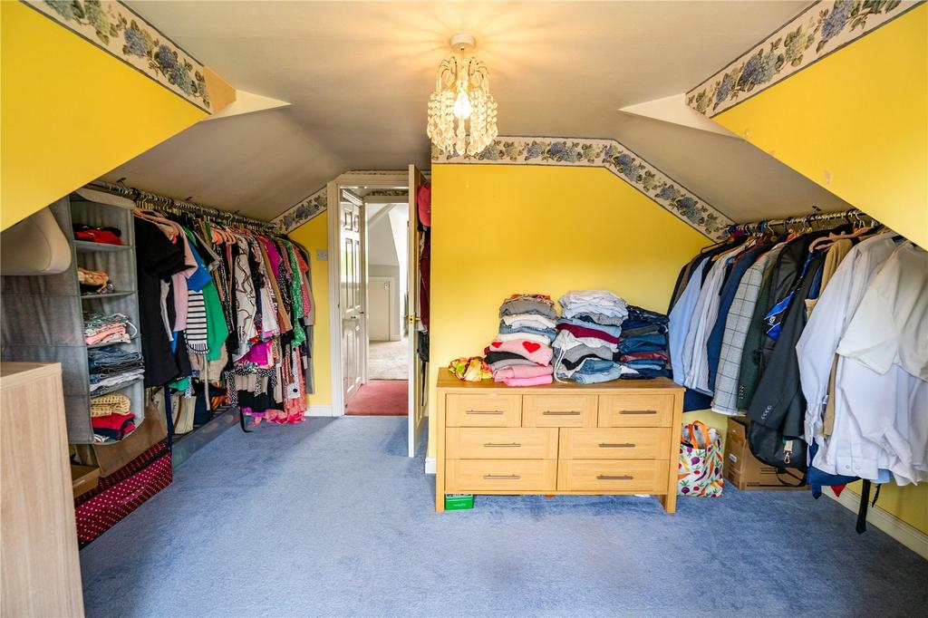Bedroom 4 (2)
