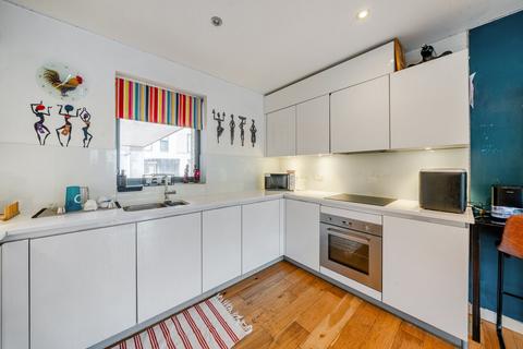 1 bedroom flat for sale, Bramah Road, London, SW9
