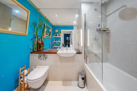 1 bedroom flat for sale, Bramah Road, London, SW9
