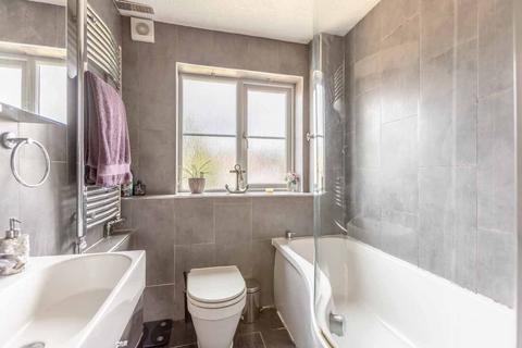 51 Martindale, Iver, SL0 0HY
