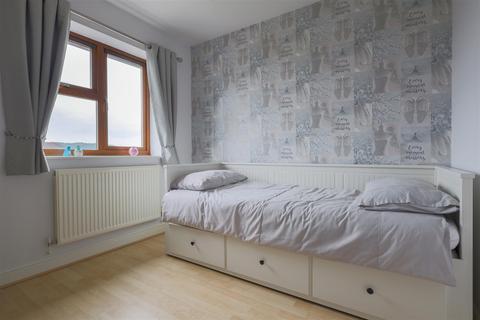 1 Glebe Gardens, Cheadle, Stoke-on-trent, ST10 1YW