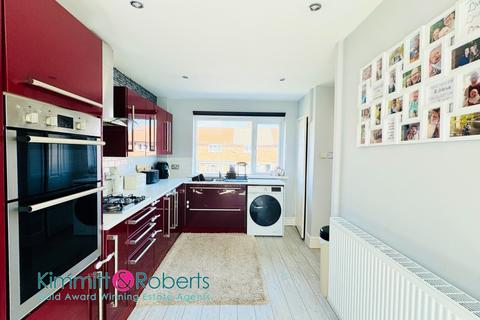 175 Melrose Crescent, Seaham, SR7 0LA