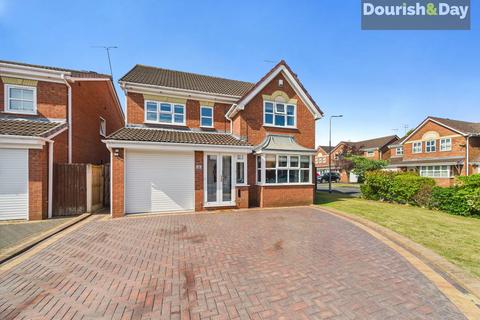 4 bedroom detached house for sale, Searle Avenue, Stafford ST16
