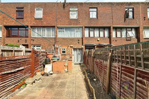 78 Titmuss Avenue, London, SE28 8DJ