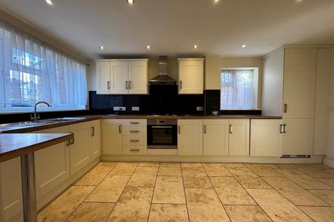 undefined, Copelands Road, Desborough