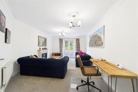 2 bedroom apartment for sale, Carmelite Drive, Reading, Berkshire, RG30