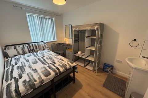 1 bedroom house of multiple occupation to rent, Chepstow Road, Oakley Vale, Corby, NN18
