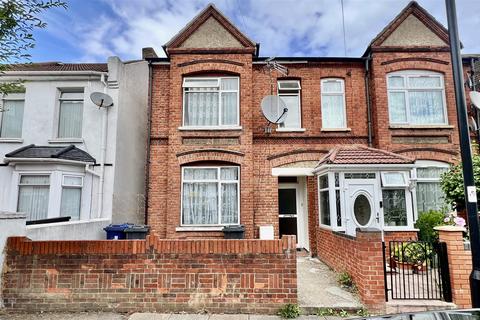 13 Shrubbery Road, Southall, UB1 2DU