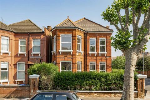 4 bedroom flat to rent, Anson Road, London NW2